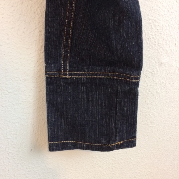 No Fuze Zipper Front Cropped Denim Jasket - Picture 4 of 5